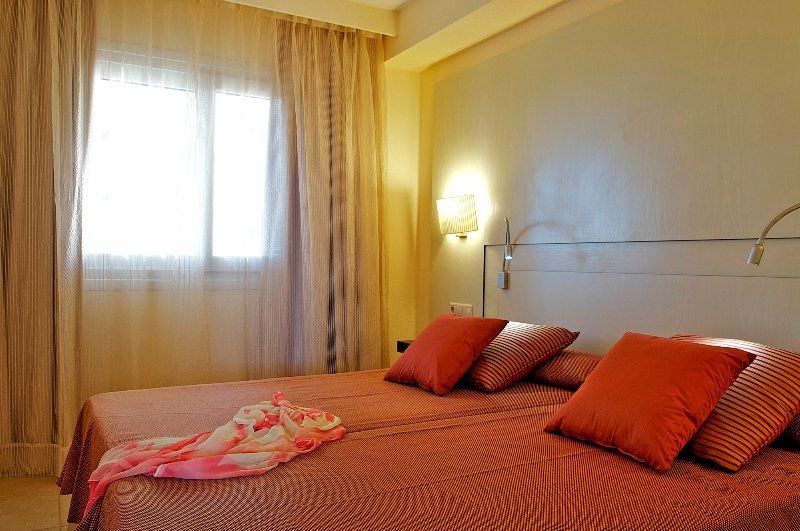 Grupotel Tamariscos Ciutadella  Exterior photo